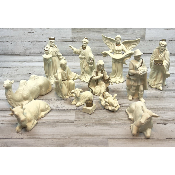 Home Accents 13 Pc Hand Painted White Gold Porcelain Nativity Set Vtg Christmas - Picture 1 of 8